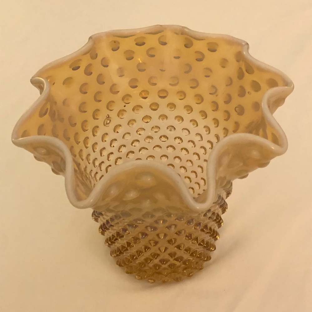 Fenton Ruffled Hobnail Glass Vase Amber with White Trim RARE VINTAGE GORGEOUS